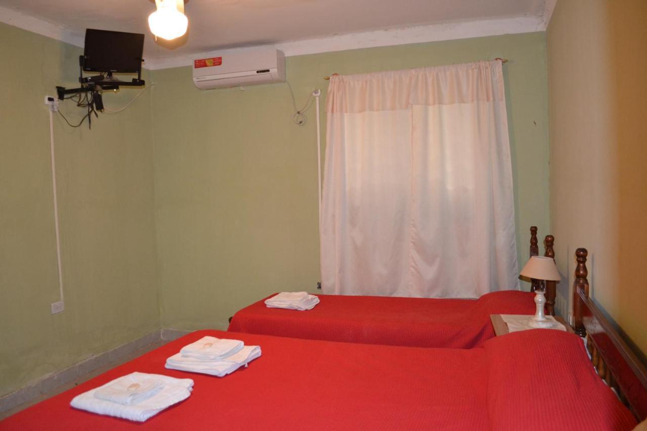 Hospedaje Las Termas 피암발라 외부 사진